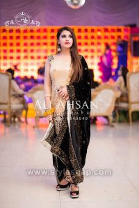 black shawl designs