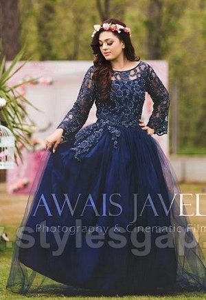 Latest Beautiful Pakistani Bridal Shower Dresses Ideas & Designs Collection