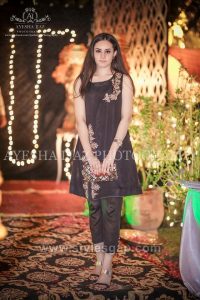 plain black dresses