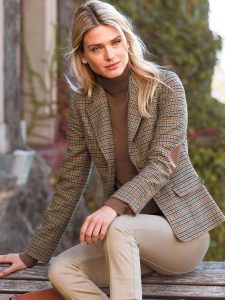 Checked woolen blazer