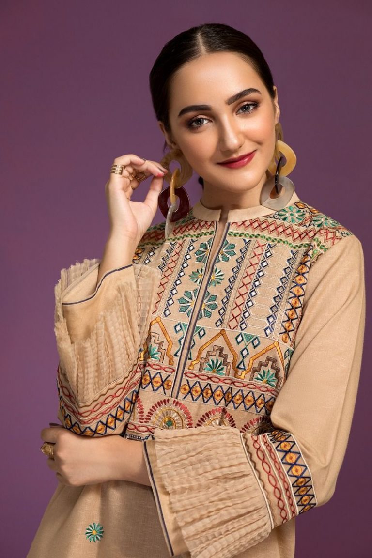 Nishat Linen Winter Dresses Collection, khaddar, linen, karandi, wool