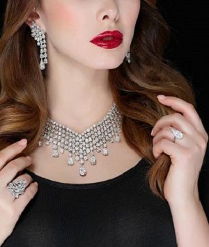 4 Mind-blowing Benefits of Purchasing Jewelry Online
