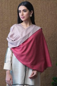 Winter Outfits & Sweaters for Men Women