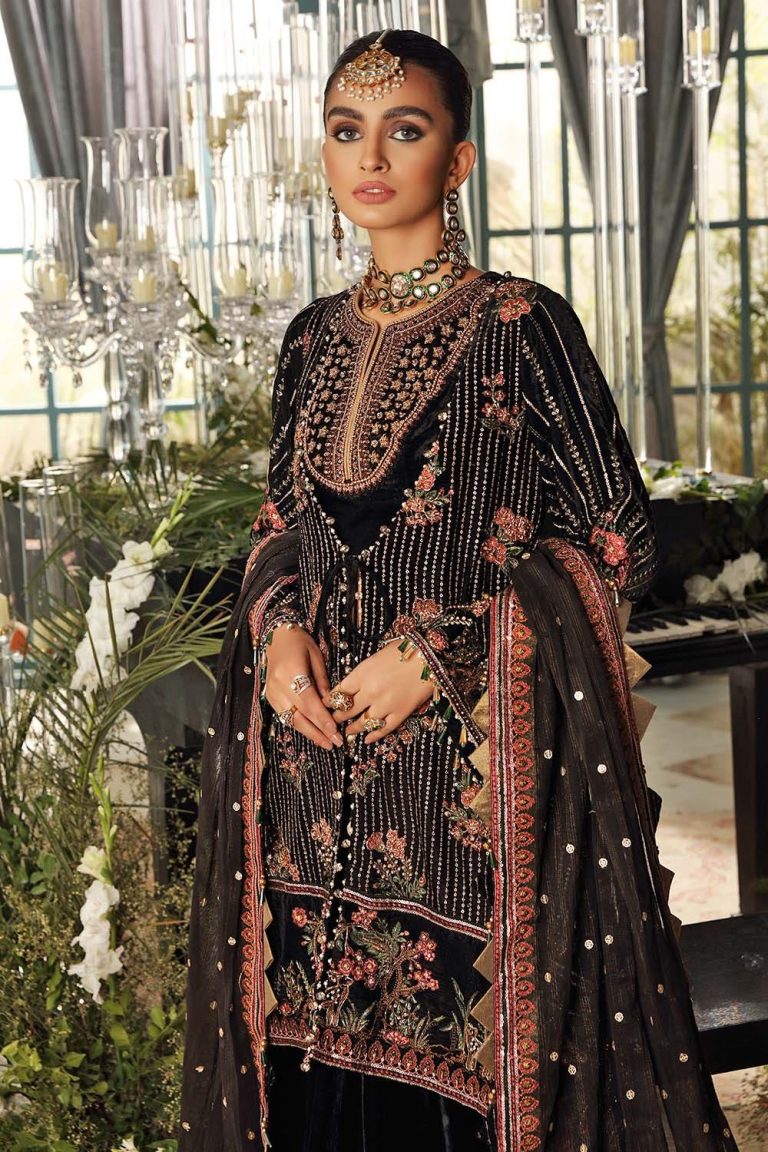 Gul Ahmed Fancy Winter Velvet Dresses Shawl Collection 202324