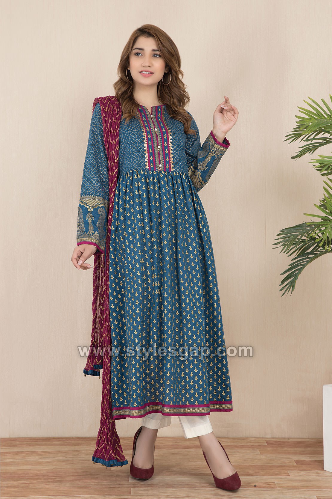 Buy Latest Designer Kurtis Online for Woman | Handloom, Cotton, Silk  Designer Kurtis Online - Sujatra – Page 2