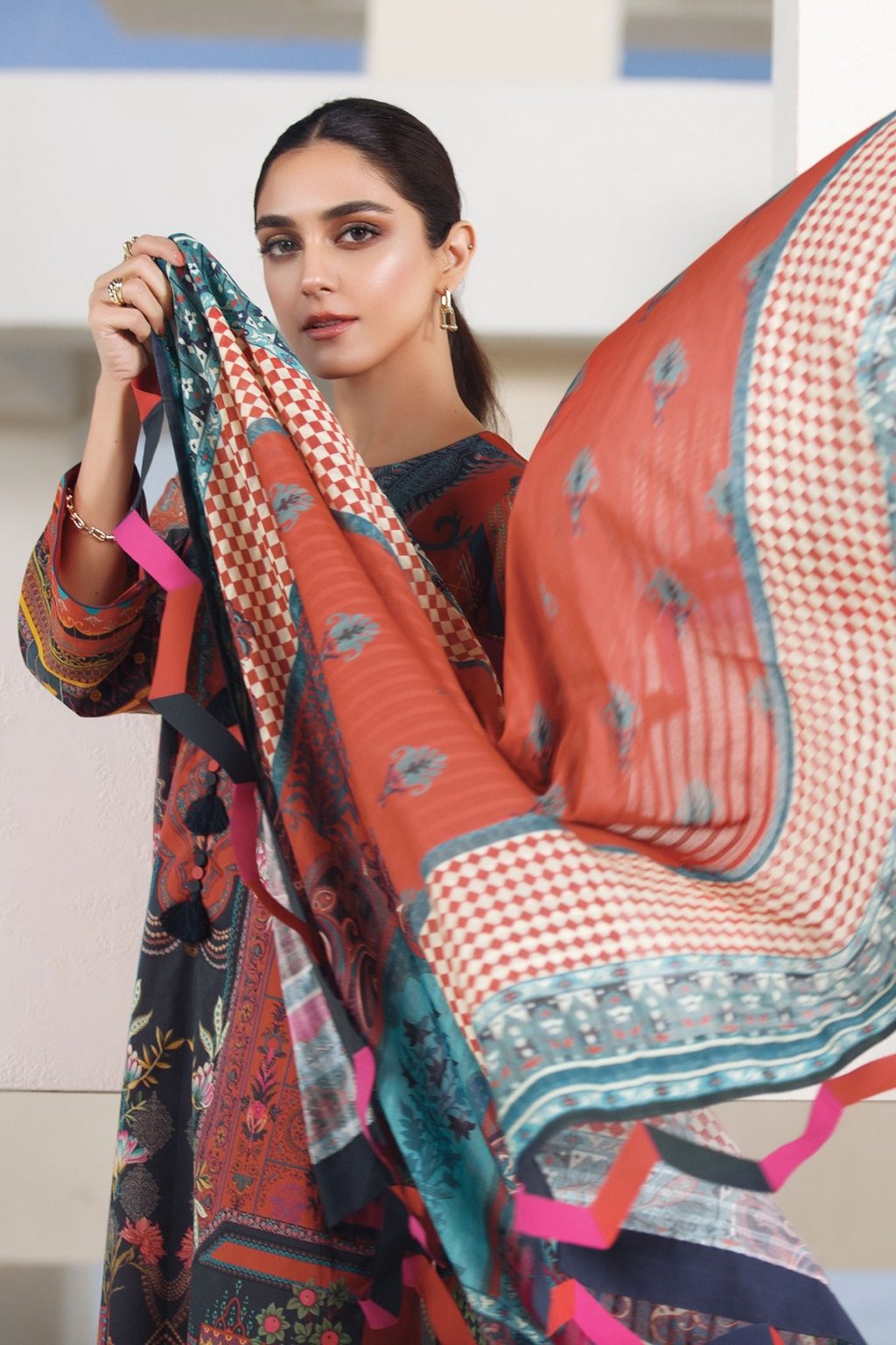 Alkaram Summer Lawn Designs Latest Suits Collection 20232024