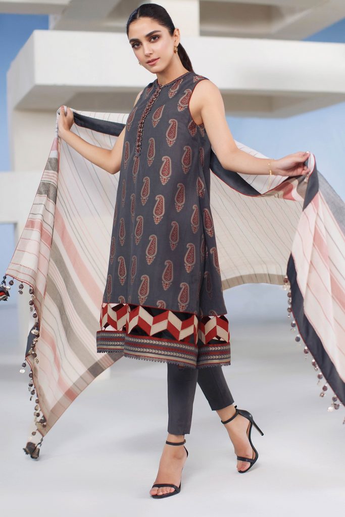 Alkaram Summer Lawn Designs Latest Suits Collection 20232024
