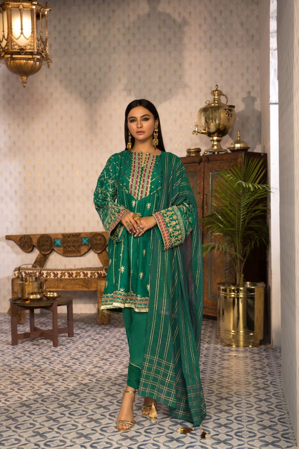 Pakistani Branded Dresses – Latest Fashion Trends (10 ...