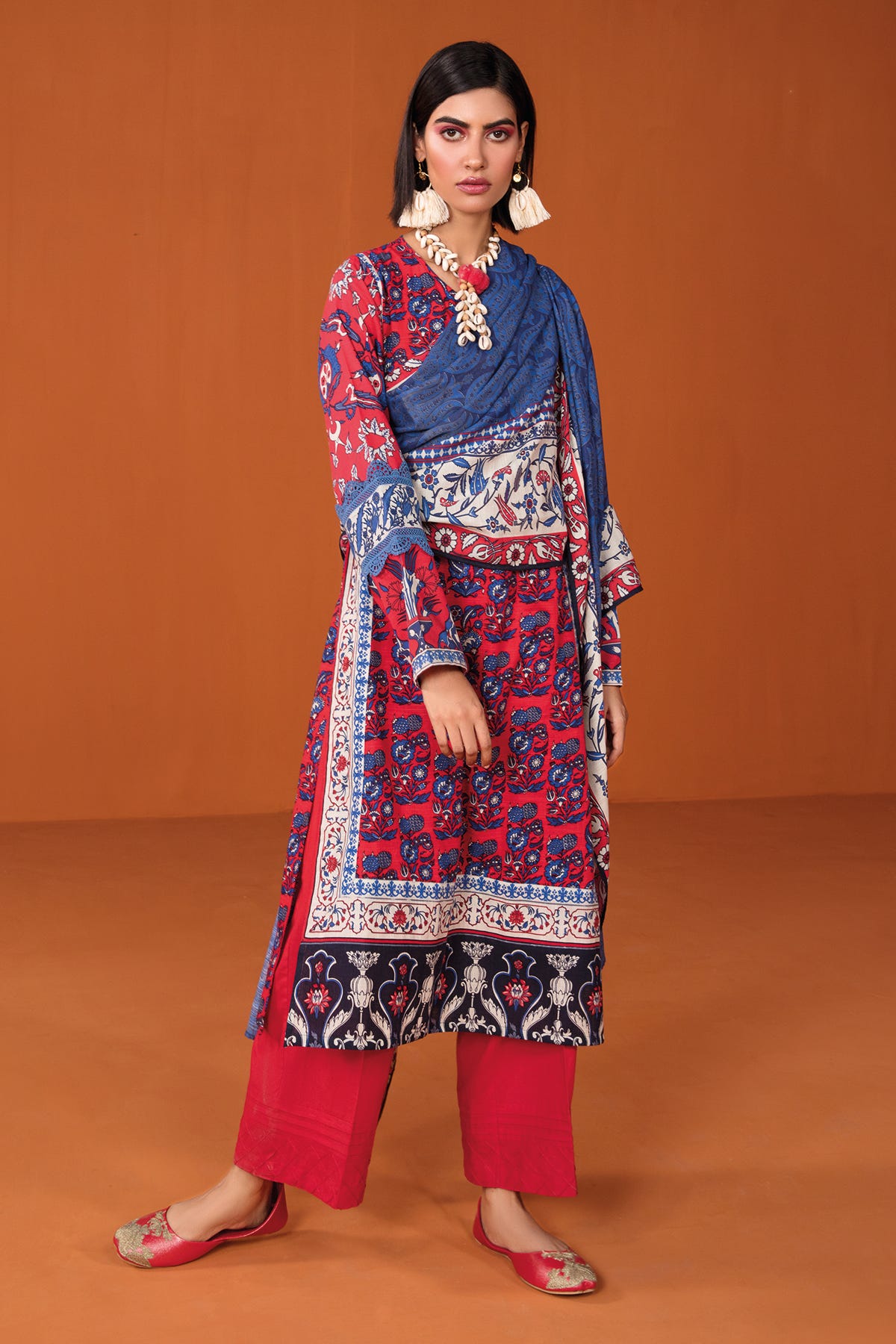 Latest Khaadi Winter Dresses Collection Stylish Warm Suits (7