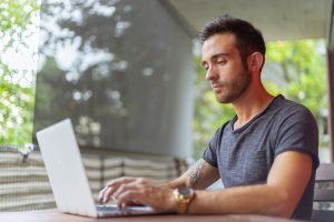 Tips for Running a T-Shirt Business From Home - 8 Basic Techniques