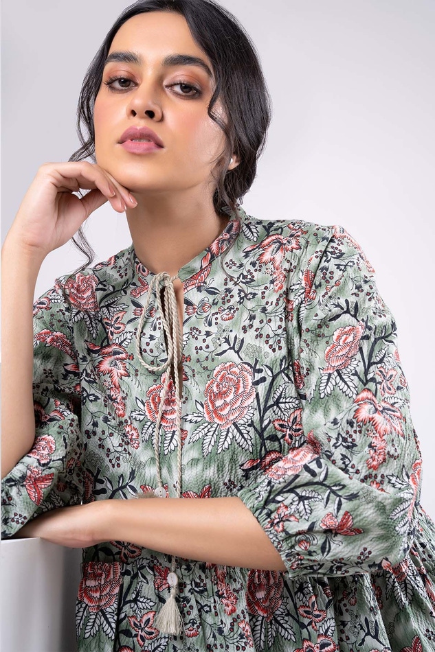 Stitched 3/4th Sleeve Pure Khadi Cotton Kurtis, Size : L, M, XL, XXL,  Feature : Dry Cleaning at Rs 599 / Piece(s) in Surat