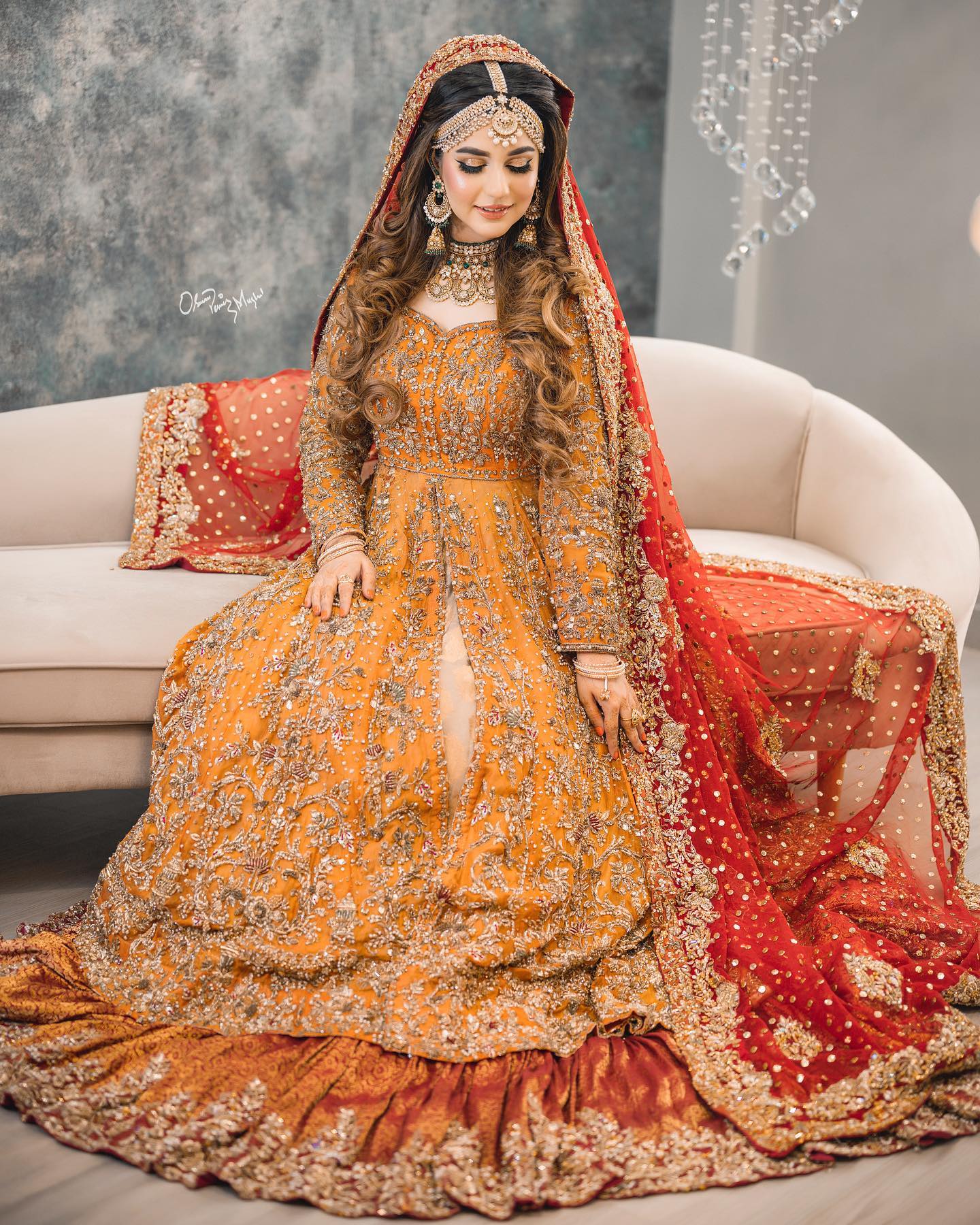 21 Muslim Brides that Rocked the Sharara-Gharara Game! | Mehndi dress for  bride, Bridal dresses pakistan, Pakistani fancy dresses