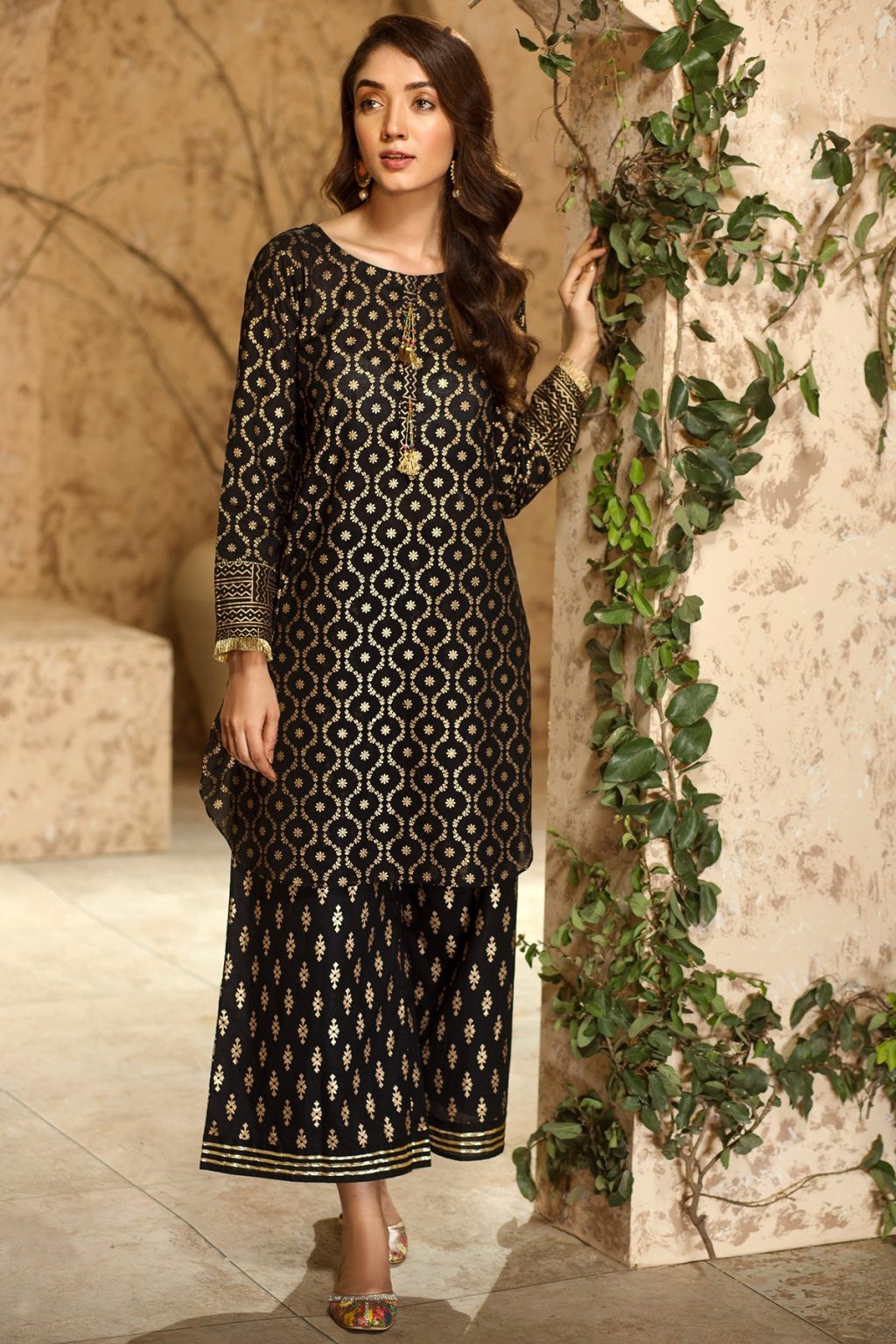 Origins Latest Eid Dresses Festive Collection 20232024
