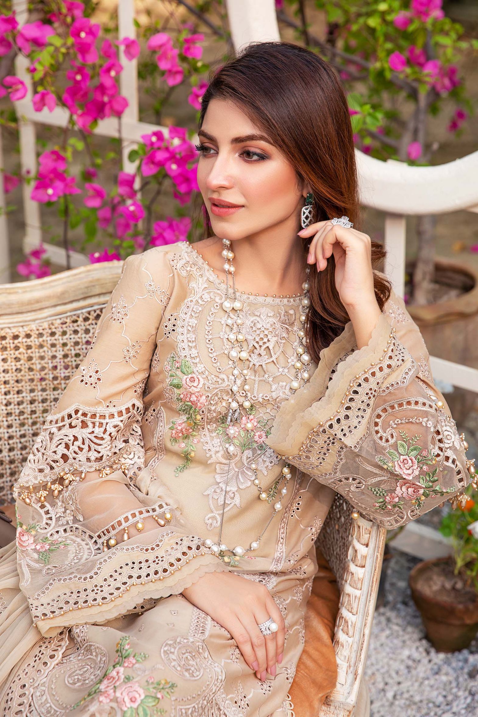 Maria B Lawn pinkEmbroidered Asian Ready Made Pakistani Indian 2019 FOR EID 