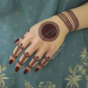 Center Tikki or Gol Tikkis