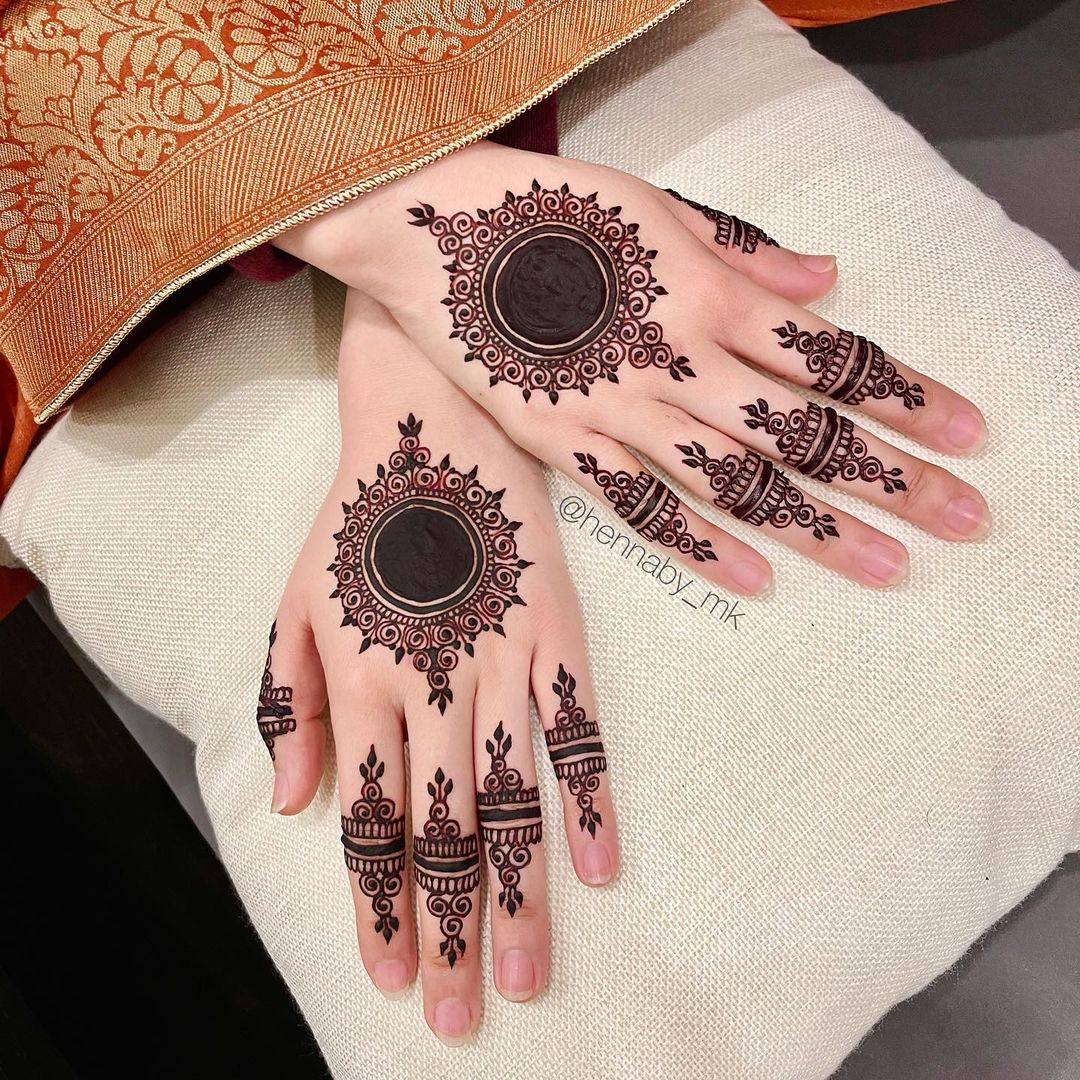 Simple Eid Mehndi Design || Floral Mehndi || Front Hand Mehndi||Easy Mehndi  Design || Mehndi Designs - YouTube