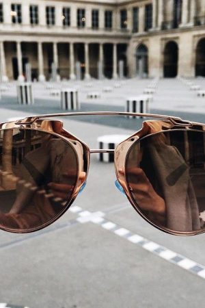 4 Tips to Make Shopping for Sunglasses Easy & Perfect
