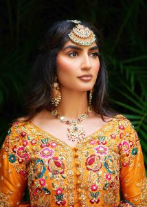 beautiful party and wedding wear frock for mayun mehndi dholki function