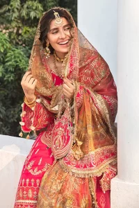 ayeza khan wearing mohsin naveed ranjha dress