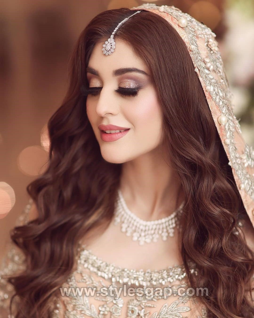 40 Chic Bridal Hairstyles for Your Wedding Day - The Trend Spotter