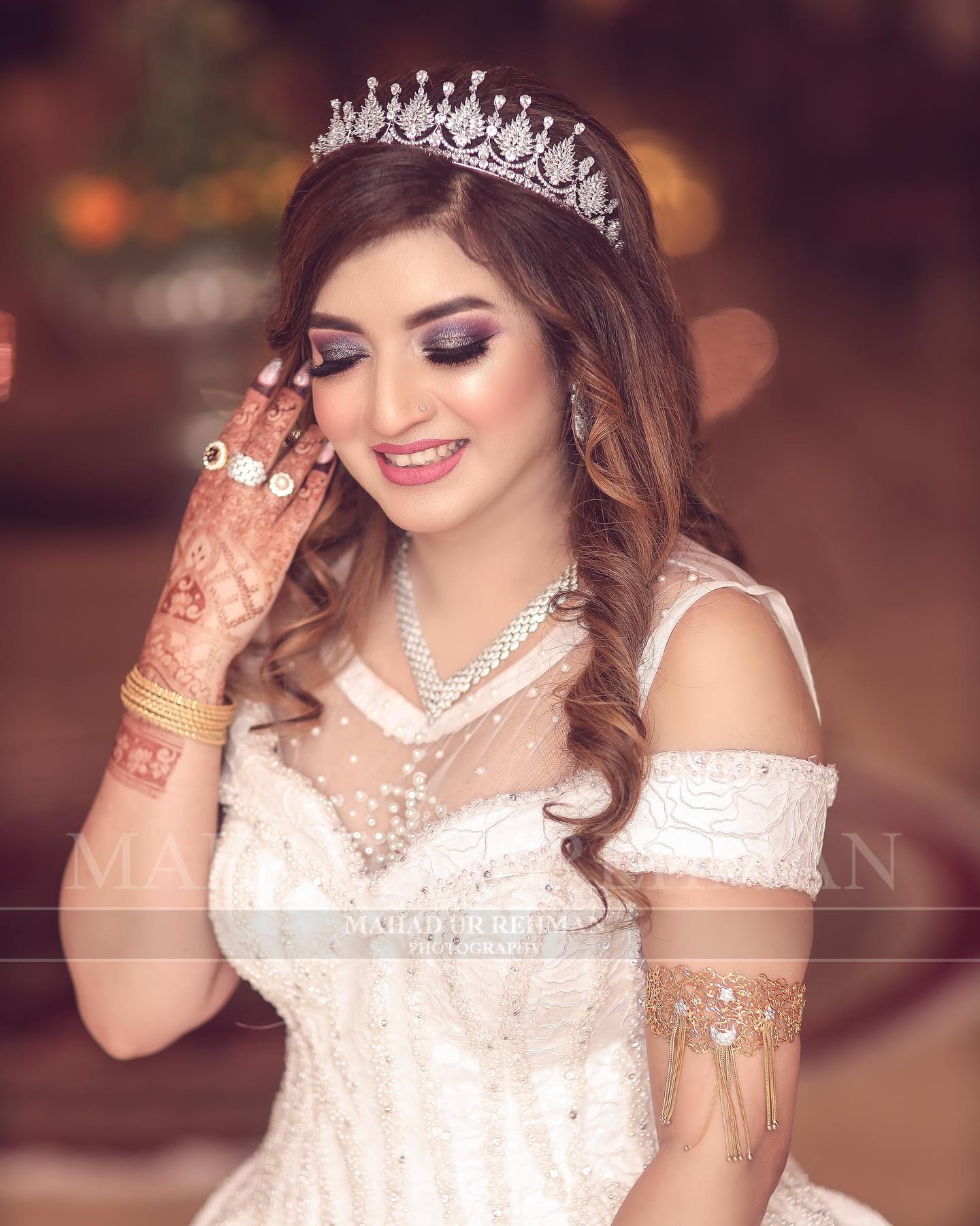 50+ Bridal Hairstyles For Indian Brides This Wedding Season - WeddingWire