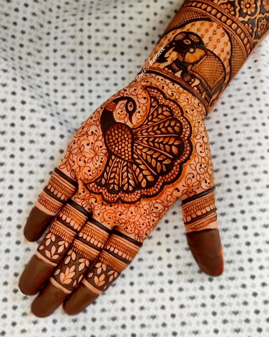 New Peacock Mehndi Designs - Simple & Stylish Mehndi Designs (1 ...