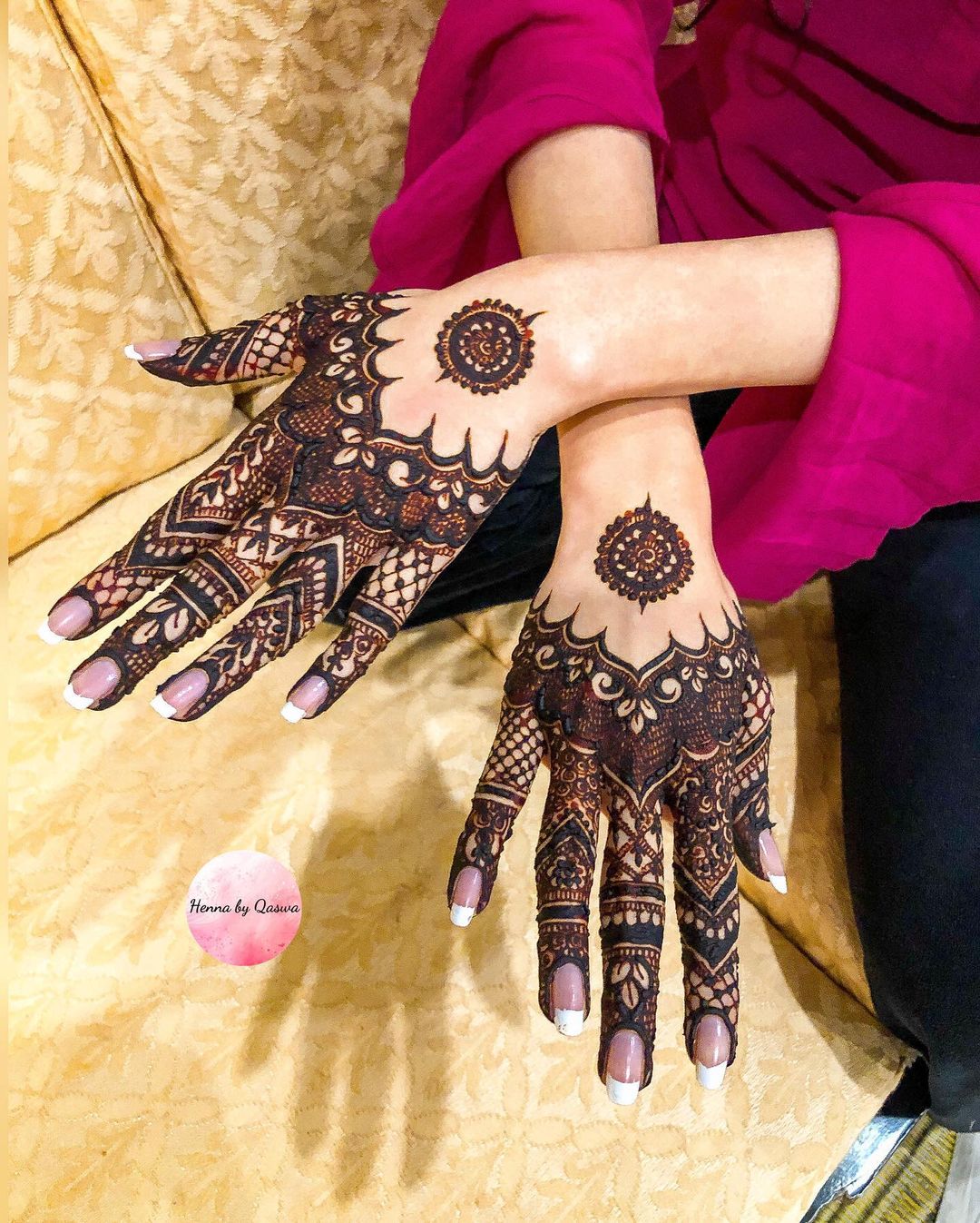 Tradional Mehndi Designs (7) - StylesGap.com