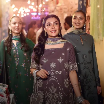 Sapphire Latest Eid Lawn Collection 2026- Luxury Prints & Designs (16)